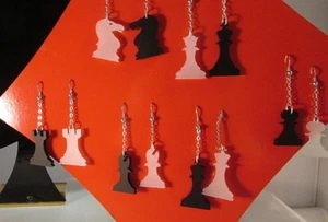 Schach Ohrringe Plexiglas Silber Linie "SPIELEN" - Bild 1 von 8