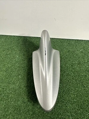 2009-2014 L Hyundai Genesis Sedan Roof Shark Fin Antenna 96555-3M100XNY Silver - Image 1 of 4