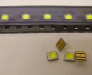 30 pieces OSRAM OSLON® Square LED 3000K CRI 95 2W HIGH POWER 3030 GW CSSRM1.BM - Picture 1 of 6