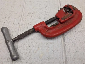 Used Rigid Pipe Cutter No 42A Four Wheel Heavy Duty - 3/4" To 2" Capacity Jaws - Picture 1 of 11
