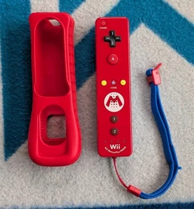 Nintendo Wii Mario Mando a Distancia con Movimiento Plus Original Funda Gel Correa Muñequera - Imagen 1 de 4