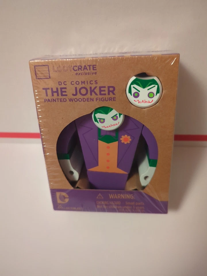 Figura de madera pintada exclusiva de DC Comics The Joker nueva sellada Foto 1 de 1