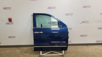 17 GMC SIERRA DENALI 2500 DOOR FRONT RIGHT PASSENGER BLUE CREW CAB - Image 1 of 4