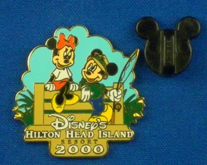 Mickey Minnie Mouse Hilton Head Island Resort 2000 Fishing Pin # 36 - Picture 1 of 3