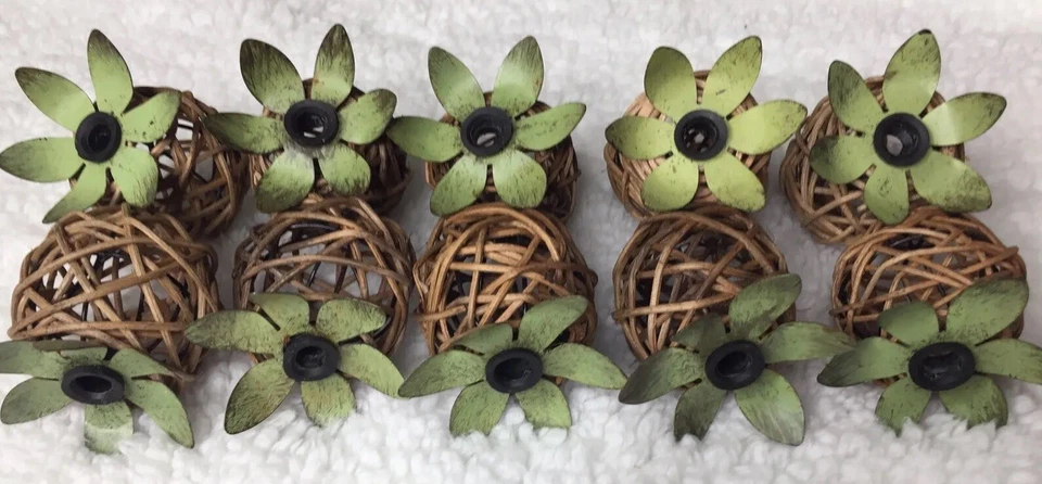 Lot 10 Pineapple Metal Rattan Fairy String Light Patio Porch Party Covers ONLY - Image 1 of 4