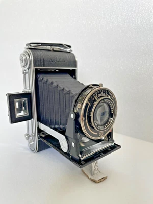 Appareil photo argentique à roulettes, Kodak Allemagne, "Junior 620", 6x9, 1933-39, art déco, excellent état - Photo 1/4