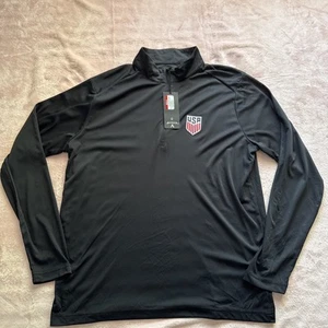 Neu mit Etikett Large Antigua Team USMNT Tribute Herrenpullover schwarz Fußball Futbal 1/2-Reißverschluss - Bild 1 von 5