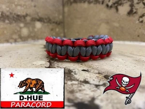 Tampa Bay Buccaneers Paracord Bracelet Super Bowl LV NFC 2020 Champions - Picture 1 of 5