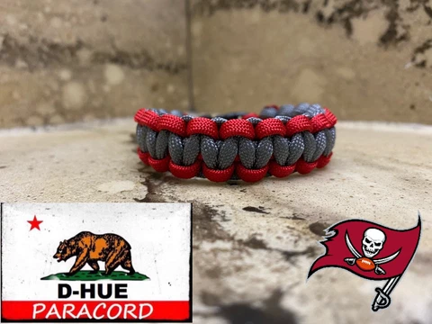 Tampa Bay Buccaneers Paracord Bracelet Super Bowl LV NFC 2020 Champions Red&Grey Cover