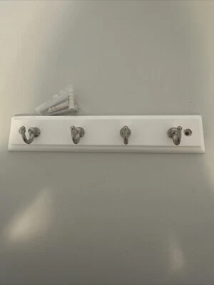 Organizador de llaves y gadgets de níquel satinado blanco con 4 rieles de gancho 8,75 x 1,75 pulgadas Foto 1 de 3