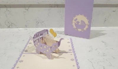 Nueva tarjeta emergente 3D para bebé niña. Ideal para bebé nuevo Foto 1 de 4