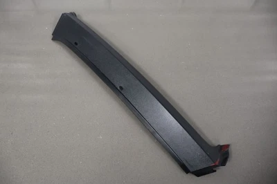 03-07 Hummer H2 derecho derecho pasajero derecho exterior pilar A panel de ajuste (negro texturizado) Foto 1 de 4