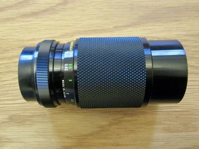  SOLIGOR C/D ZOOM MACRO LENS 80-200mm 1:4.5 55 MC No: 886813706 - Image 1 of 4
