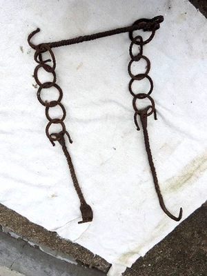 👍 OUTIL ANCIEN CROCHET CHAINE CHAUDRON 18EME CREMAILLERE CHEMINEE XVIIIEME - Photo 1/4