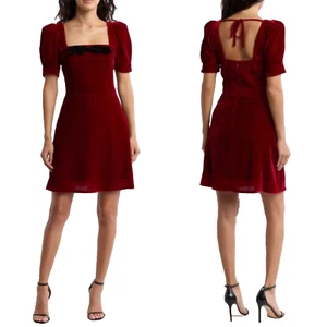 NUOVO WAYF Rosso VELLUTO Nero Fiocco COLLO QUADRATO Manica a sbuffo COCKTAIL Mini ABITO XS - Foto 1 di 7