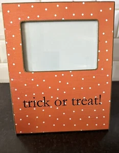 Halloween Picture Frame Marye-Kelley Orange & White Trick Or Treat Holds 4x6 Pic - Picture 1 of 8
