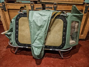 1985 Baby Gasmaske Kinderschutzkammer KZD-6 (КЗД-6) Sowjetische UdSSR Kalter Krieg - Bild 1 von 12