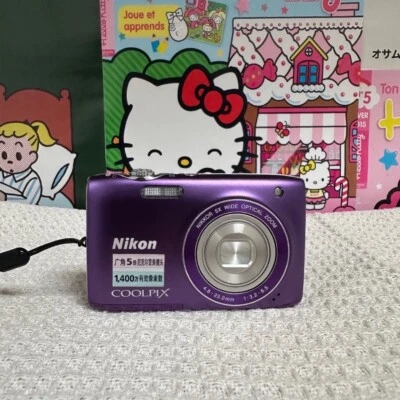 Nikon COOLPIX S3100 Digital Camera 14.0MP AE/FE Lock with Accessories Purple - Image 1 of 4