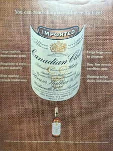 Etiqueta de whisky Canadian Club arpillera Walkerville Ontatio anuncio impreso vintage 1963 - Imagen 1 de 2