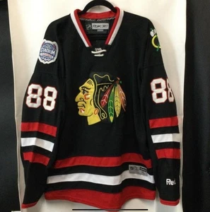 2014 Stadium Series Chicago Black Hawks Patrick Kane Hockey Trikot NHL #4100 - Bild 1 von 6