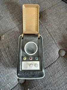 2007 Diamond Select Toys DST Star Trek Original Series Communicator Working - Picture 1 of 8