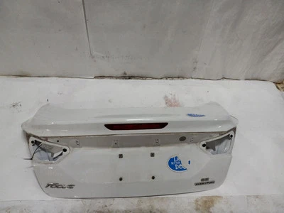 Tapa de maletero para Ford Focus 2012-2014 Foto 1 de 4