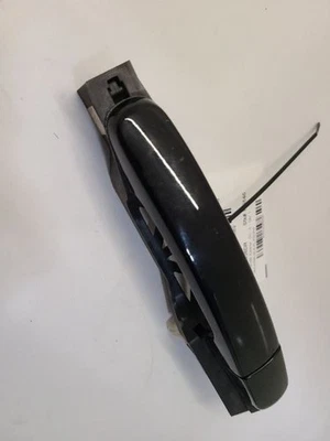 2007-11 CHEVROLET HHR Passenger RH Front Right Exterior Door Handle Black - Image 1 of 4