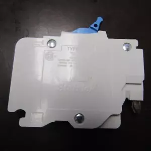 INTERRUPTOR DE CIRCUITO FEDERAL PIONEER NC015 15 AMP 1 POLO - Imagen 1 de 2