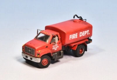 N Scale Kodiak Tanker Truck Kit by Showcase Miniatures (156) - Image 1 of 4