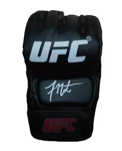 Aljamain "Funk Master" Sterling UFC Signed Glove with COA - Bild 1 von 3