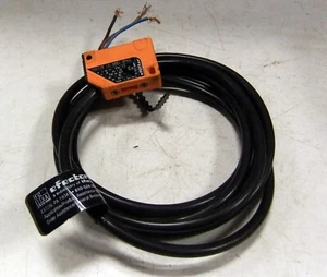 IFM Efector IN-5129  IN-3004-BPKG Inductive Sensor - Picture 1 of 3