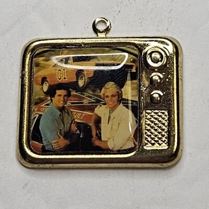 Vintage 1" Dukes of Hazard T.V. General Lee Gold Tone Bracelet Charm - Picture 1 of 3
