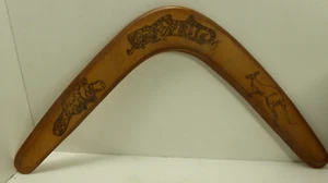 AUSTRALIAN ABORIGINAL WIRE BURNT KANGAROO PLATYPUS PLYWOOD BOOMERANG SOUVENIR - Picture 1 of 6
