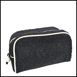 Bluemercury Sherpa Kosmetiktasche Kosmetik Reise Etui Kulturbeutel Organizer Schwarz Weiß - Bild 1 von 8