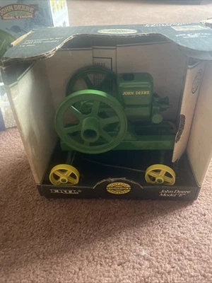 Vintage John Deere Model ‘E’  - Image 1 of 3