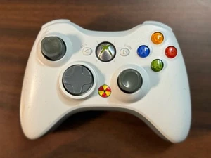 OEM Microsoft Xbox 360 Wireless Controller Original Weiß Grau Getestet Funktioniert - Bild 1 von 10