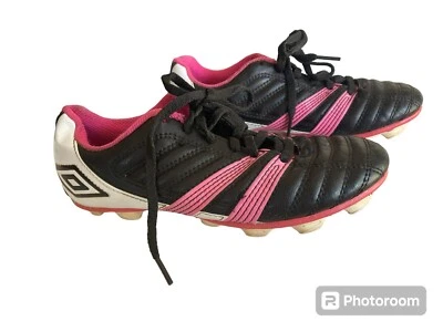 UMBRO pink black girls cleats size 2.5 - Image 1 of 4