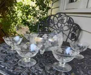 Vintage 1960s Crystal Dessert Set w Grape and Vine Etching Perfect Condition - Picture 1 of 11