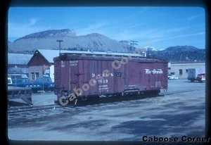 Acoplador dañado D&RGW #S-3019 Durango CO abril de 1966 DESLIZAMIENTO KODACHROME ORIGINAL - Imagen 1 de 3