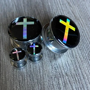 Pair of Screw on Holographic Cross Picture Plugs gauges 16g thru 1 inch - Picture 1 of 2