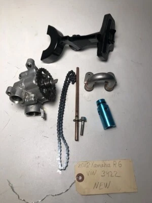 Conjunto de bomba de aceite Yamaha YZF-R6 2017 + P/N 2C0-13300-00-00 OEM Foto 1 de 4