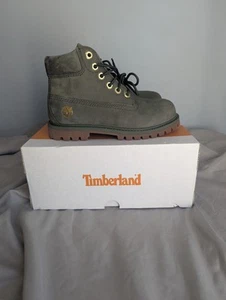 Toddlers Timberland Olive Green Nubuck Leather Outdoor Boots Size 10 - Picture 1 of 9