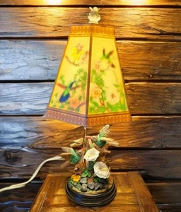 Vintage 50er Jahre Kolibris Lampe Zelluloid geätzt oder ausgeschnitten Schirm 18 Zoll - Bild 1 von 16