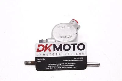 93 SUZUKI GSX1100G OEM CLUTCH SLAVE PISTON CYLINDER R7.BX3 Foto 1 de 4