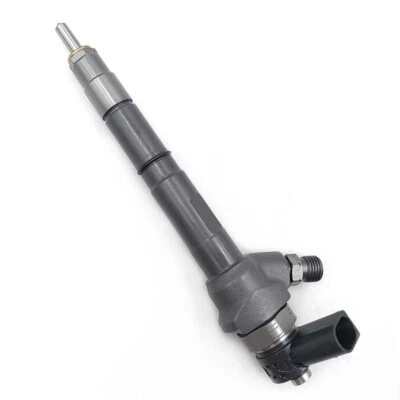 Inyector de combustible 0445110646 FIt para Audi A3 A4 A5 Seat Skoda VW GOLF AMAROK 2007-17 Foto 1 de 4