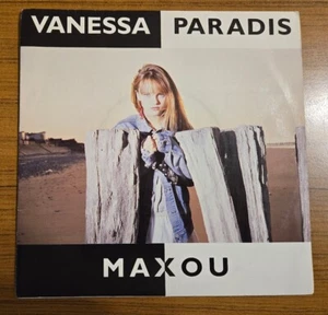 VANESSA PARADIS - MAXOU . DISQUE 45 TOURS VINYLE. POCHETTE ORIG. POLYDOR 871224 - Picture 1 of 5