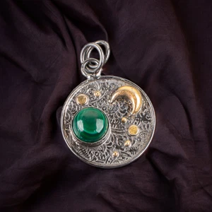 Handmade 925 Sterling Silver Jewelry Pendant Malachite Gemstone Pendant - Picture 1 of 3