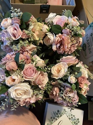 Ramos de novia florales de boda  Foto 1 de 4