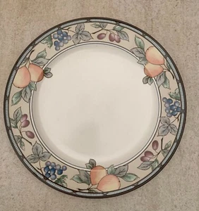 Mikasa Intaglio Garden Harvest großer 11 1/4" Speiseteller - Bild 1 von 3