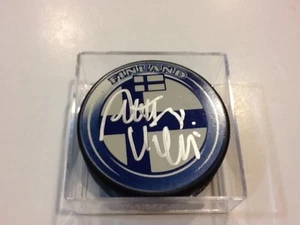 Antti Niemi Signed Team Finland Hockey Puck SJ San Jose Sharks Autographed c - Picture 1 of 1